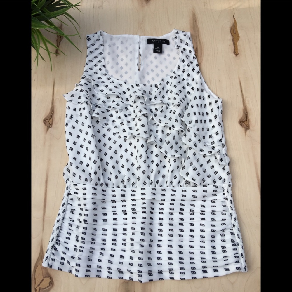 White House Black Market blouse - Picture 2 of 6